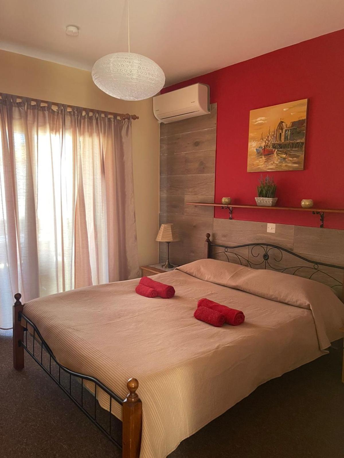 Limnaria Westpark 2 Bdrm Apartment 122 Пафос Екстериор снимка